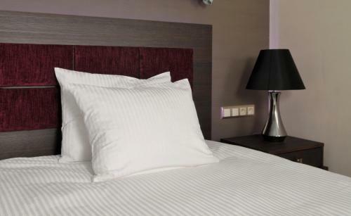 Hotel 3 Trio