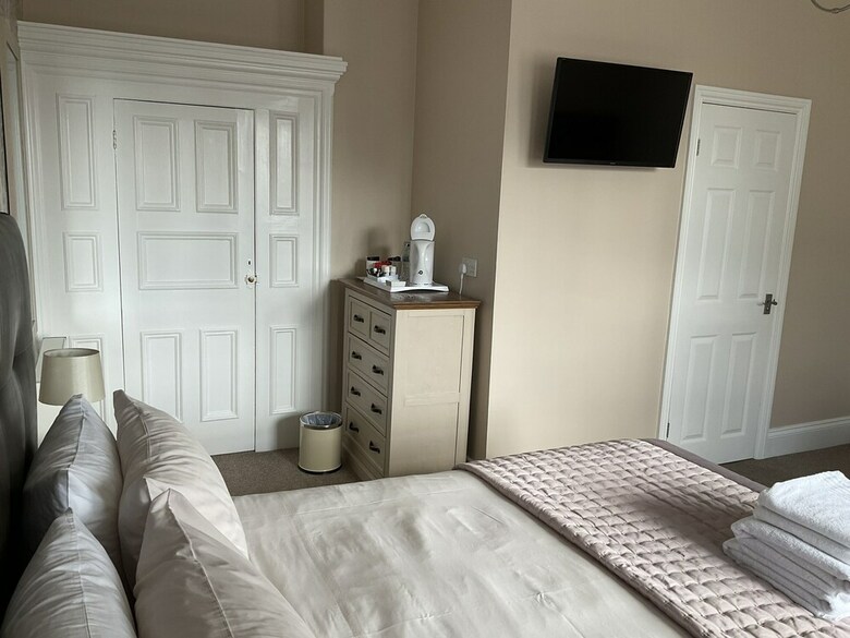 Hostal Glenora Guest House