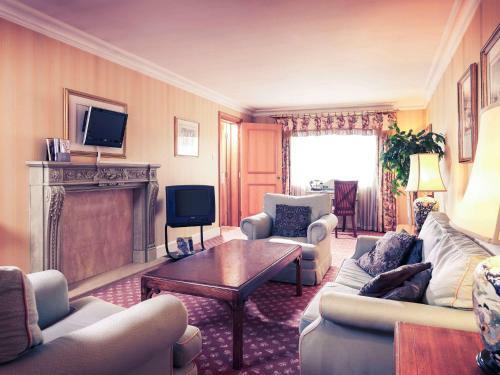 Mercure St. Albans Noke Hotel