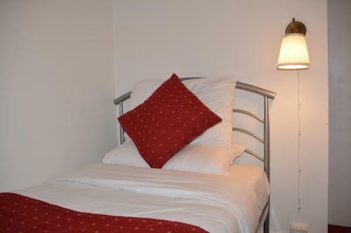Hostal Bow Guest House