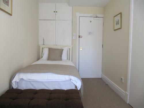 Hostal Little Forest Lodge