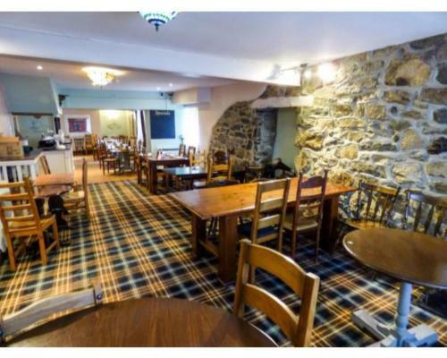 Crown Hotel