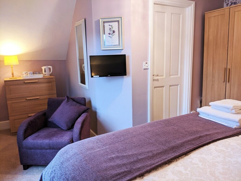 Bed & Breakfast Lee House