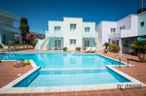 Mari Apartments