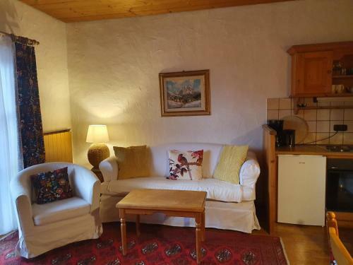 Hostal Appartement Pension B�ckenh�usl