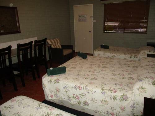 Barcaldine Country Motor Inn