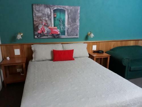 The Moe Motor Inn