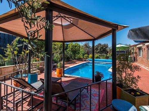 Swan Valley Holiday Home