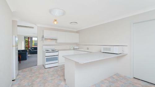 Villa Peaceful, Quiet And So Close To The Beach!