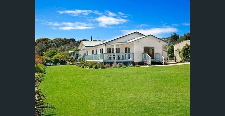 Lodge Mystery Bay Cottages