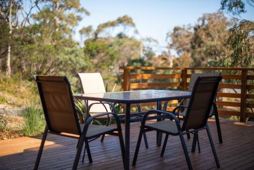 Southern Beaches Holiday House