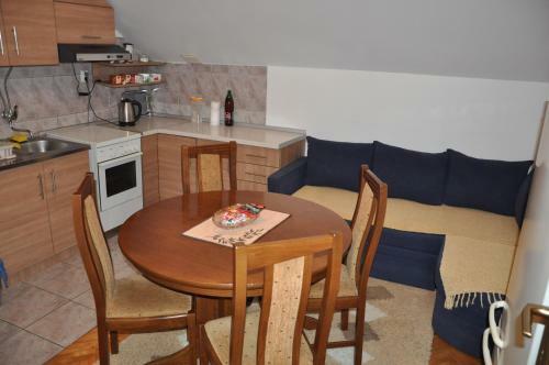 Hostal Guesthouse Denis