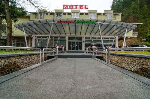 Motel Maksumi?