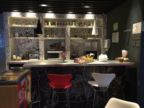 Hotel Oeste Plaza