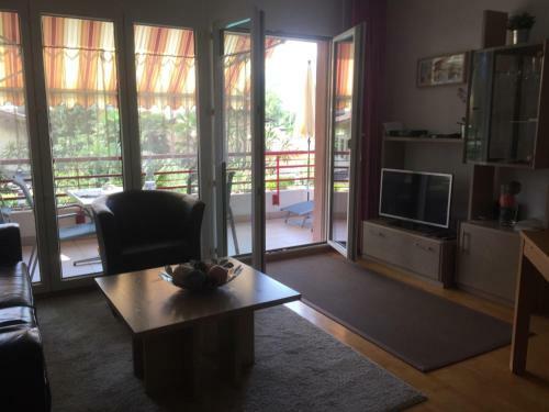Apartment Caslago.2