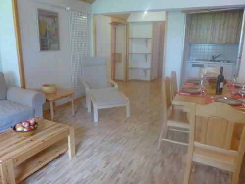 Apartment Tarcianne B12