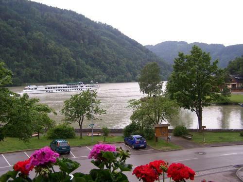 Posada Fischgasthof Aum�ller