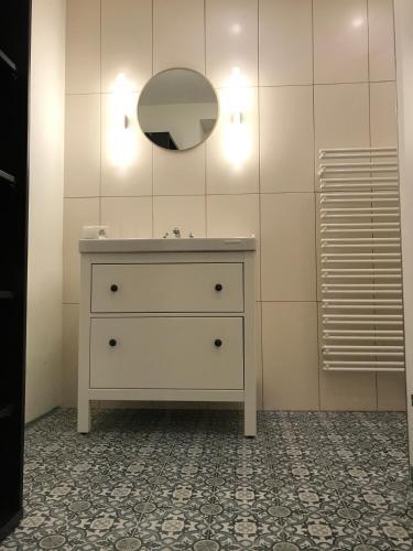 Premarental Apartment 1
