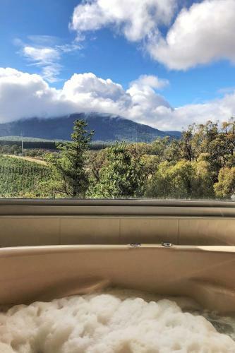 Macedon Ranges Hotel & Spa