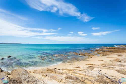 22 Dulling Street - Beach House