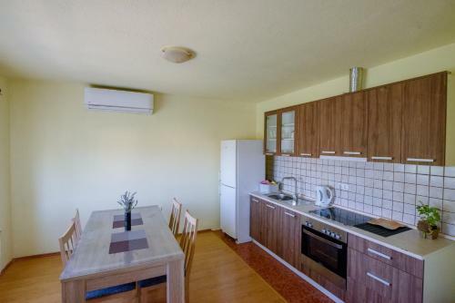 Apartman&sobe ?iroki Brijeg