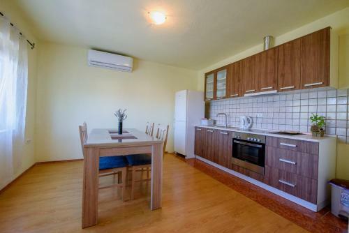 Apartman&sobe ?iroki Brijeg