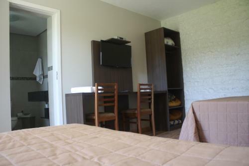 Hostal Pousada Dos Pinheirais