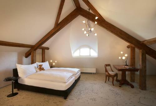Hotel H�tel De L'ours