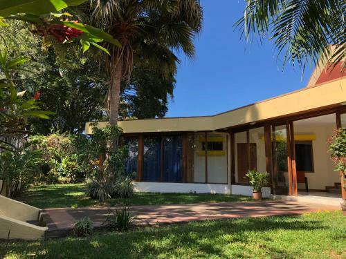 Bed & Breakfast La Casa De Cariari Al Golf