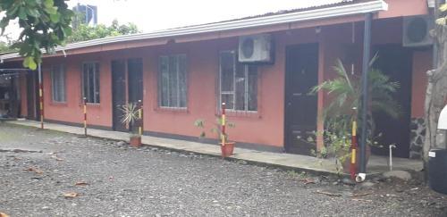 Posada Hospedaje Y Cabinas Cas