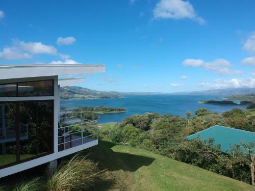 Hotel Laguna Arenal