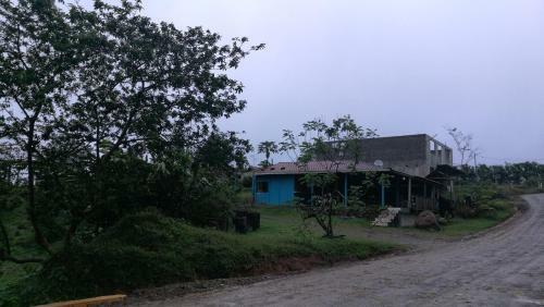 Agroturismo Mariposario R�o Celeste