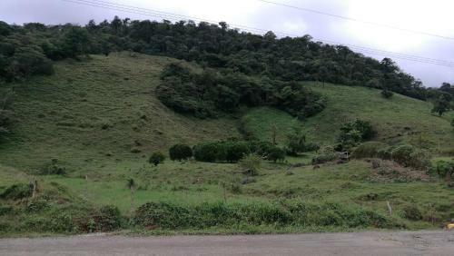 Agroturismo Mariposario R�o Celeste