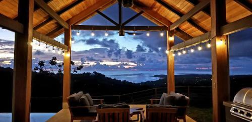 Bed & Breakfast Parallel9 Resort Adults Only