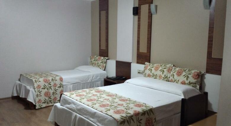 Laguna Plaza Hotel