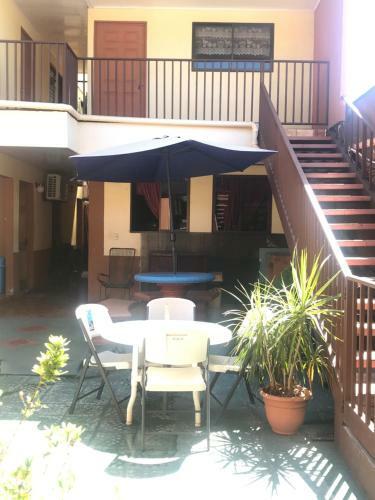 Hotel Cabinas Yolymar