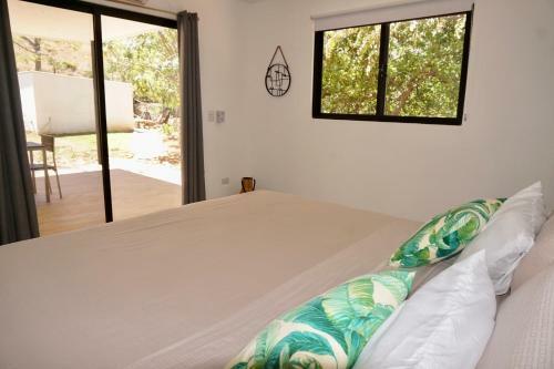 Villa Maj - Tamarindo Private Bungalow