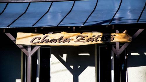 Hostal Chata Z�ti?�