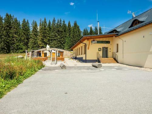 Hostal Ea Horsk� Hotel H�jenka