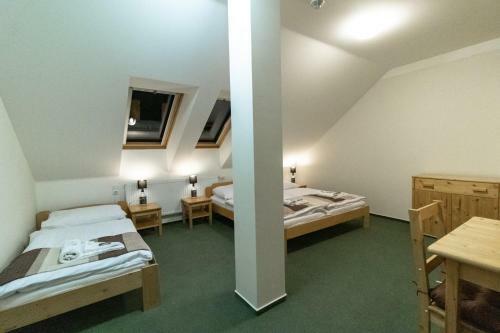 Hostal Penzion U ?�zk?