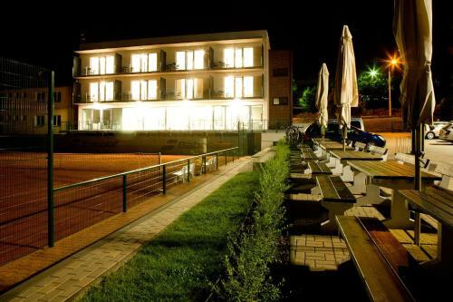 Hostal Penzion Tenis Htk