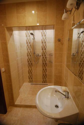 Hostal Ivanek Guest House