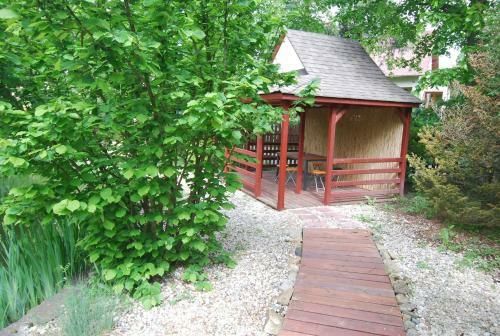Hostal Ivanek Guest House