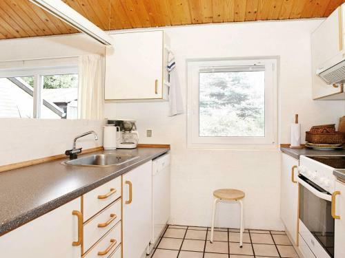 Three-bedroom Holiday Home In Sp�ttrup 10
