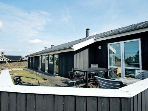 Four-bedroom Holiday Home In Fan� 5