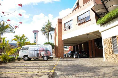 Hotel Verdes Mares