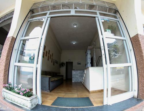 Hostal Pousada Pouso Alto