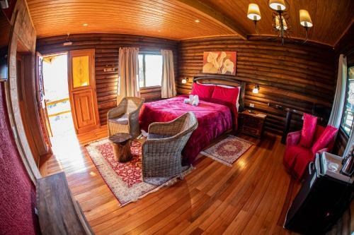 Hostal Pousada Trinca Ferro