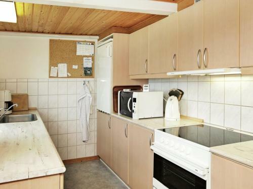 Three-bedroom Holiday Home In Glesborg 48