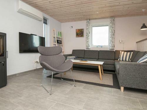 Holiday Home Henne IX